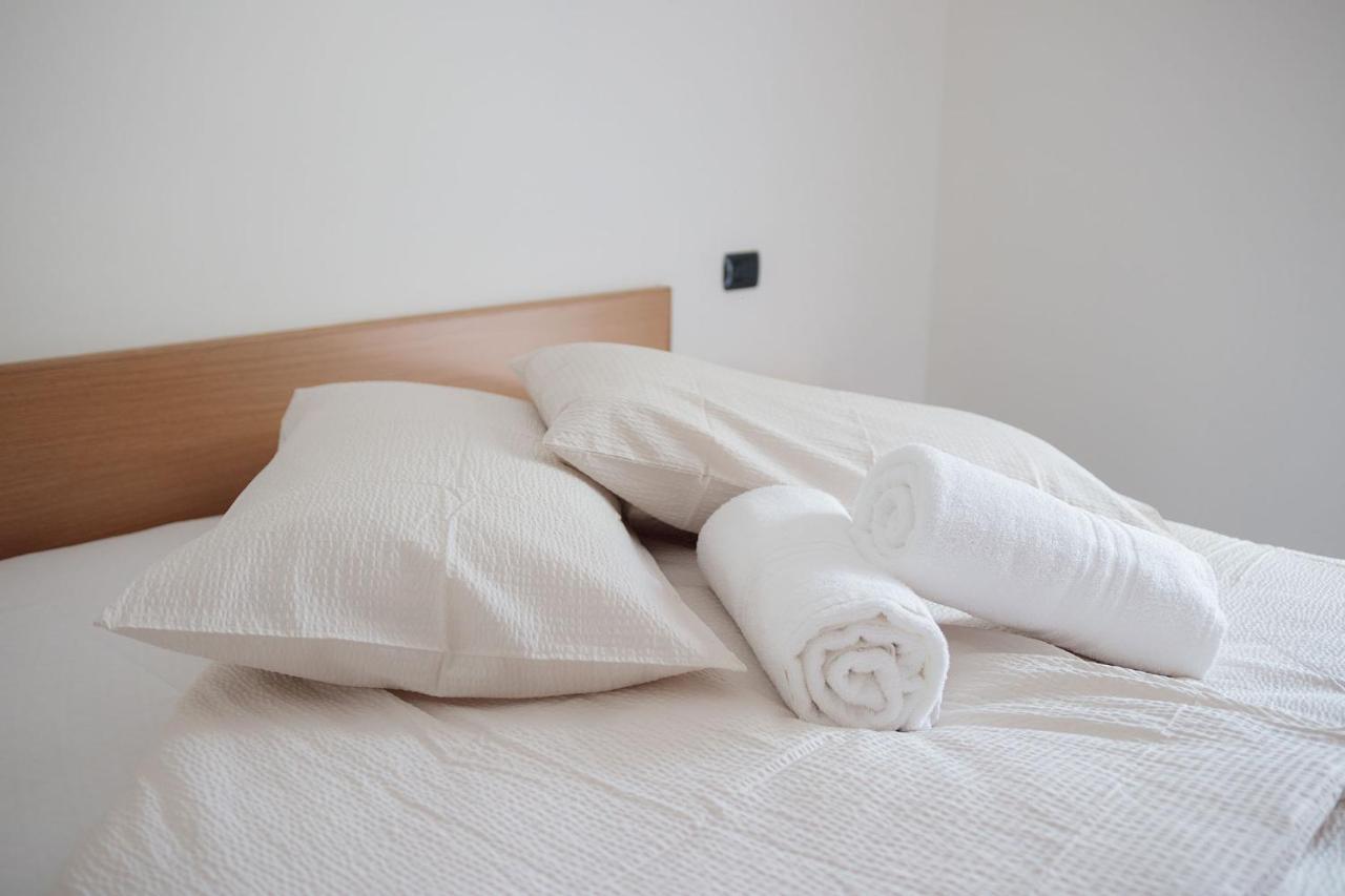Hotel Milano Tione di Trento Eksteriør billede